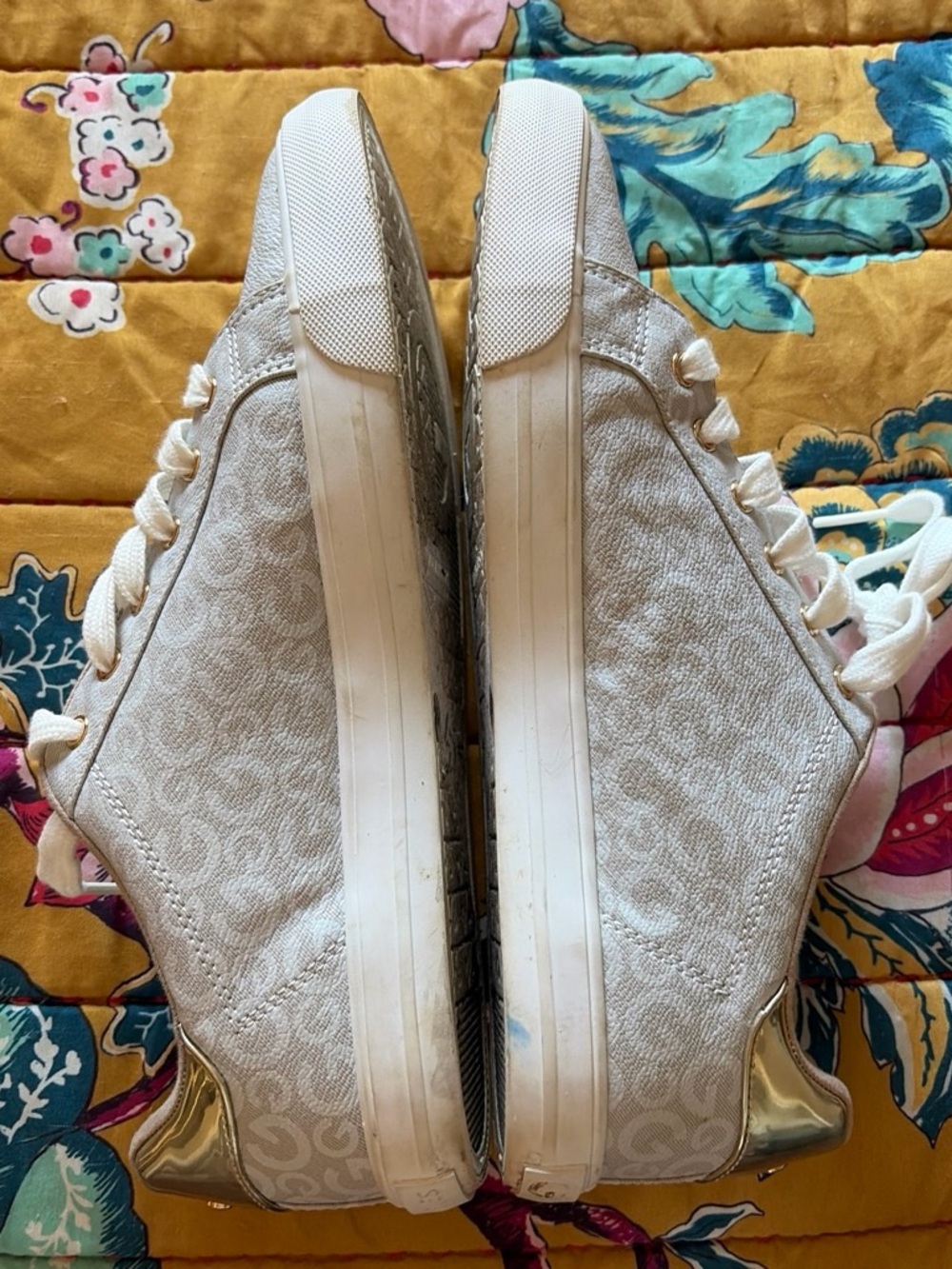 Women’s Casual Sneakers - Taupe - Picture 2 of 3